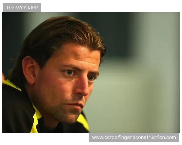 魏登费勒：诺伊尔今夏度假计划未定